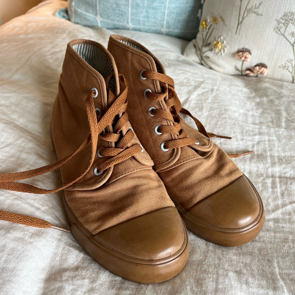 Bangs Lace Boots Camel Only Worn Twice